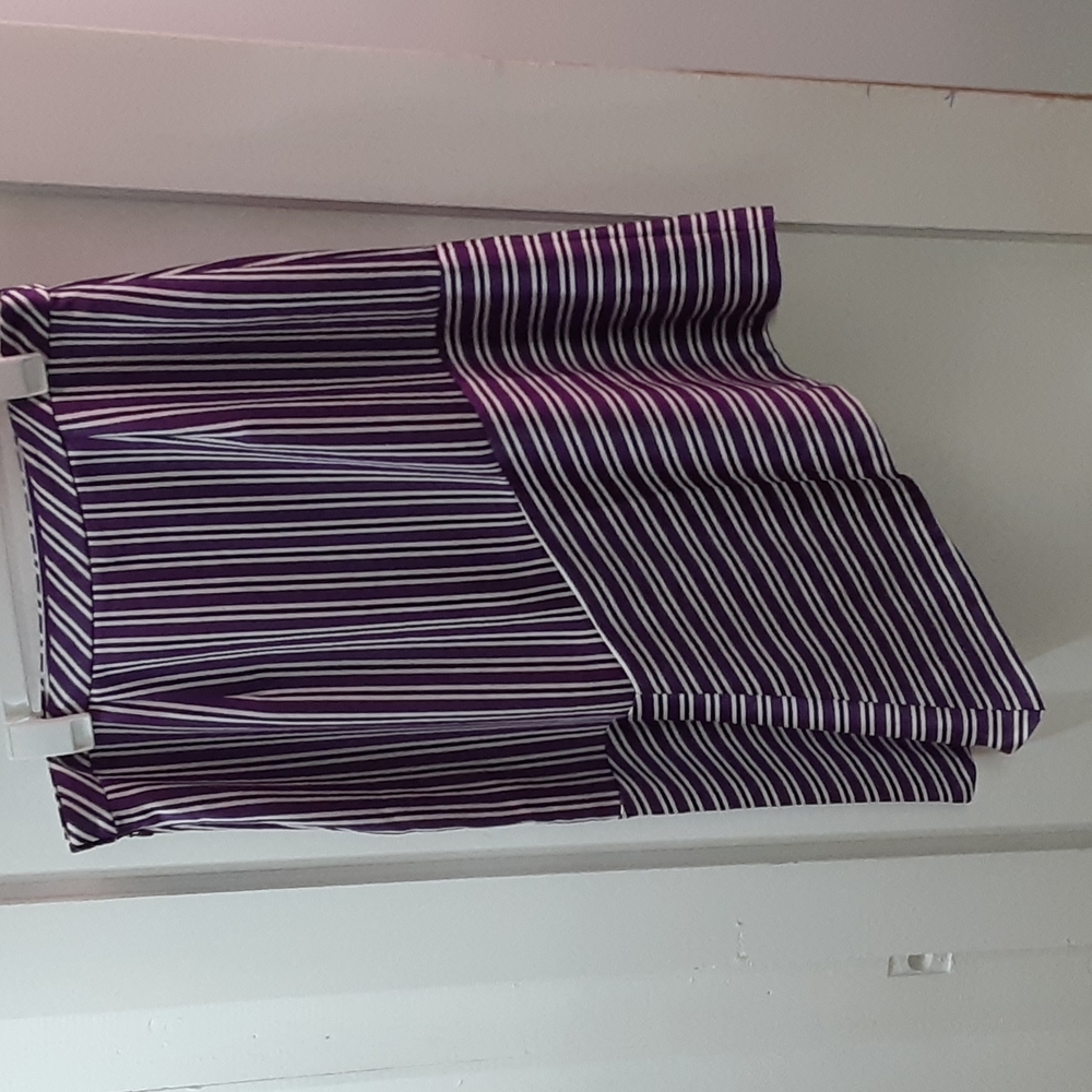 Skirt - Picture 2 of 2